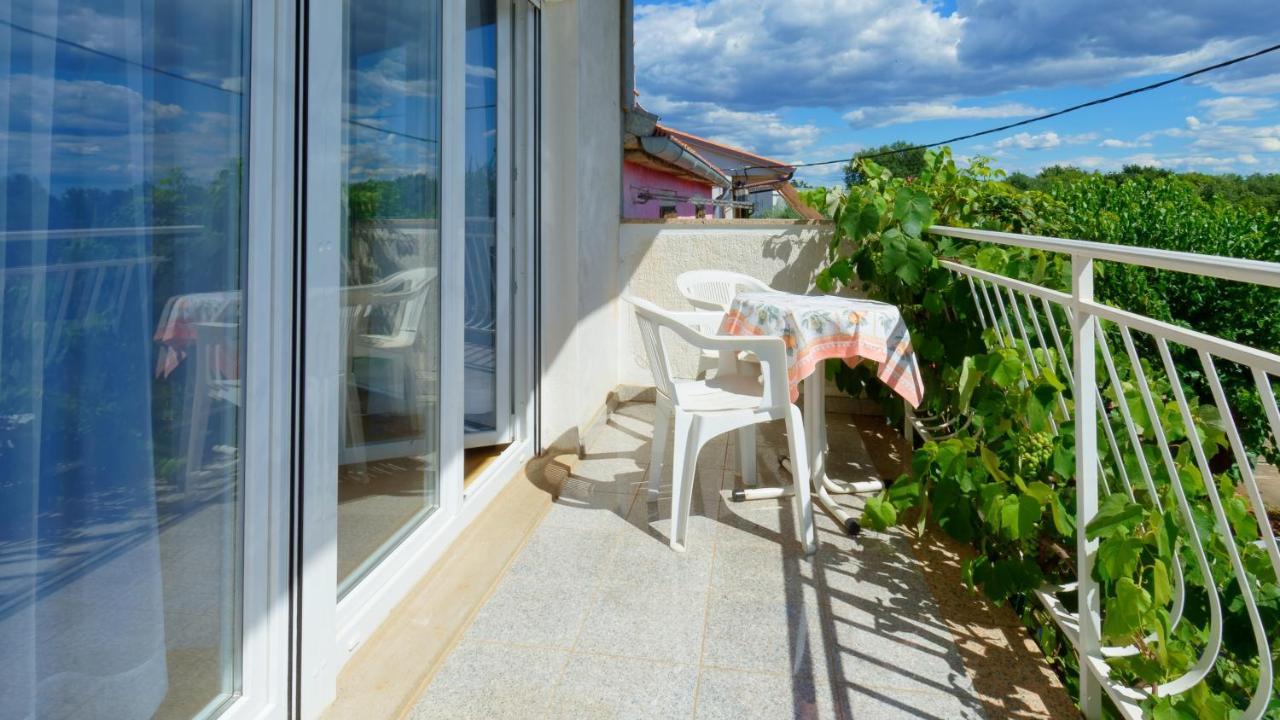 Apartments Susie By Rent Istria Umag Kültér fotó